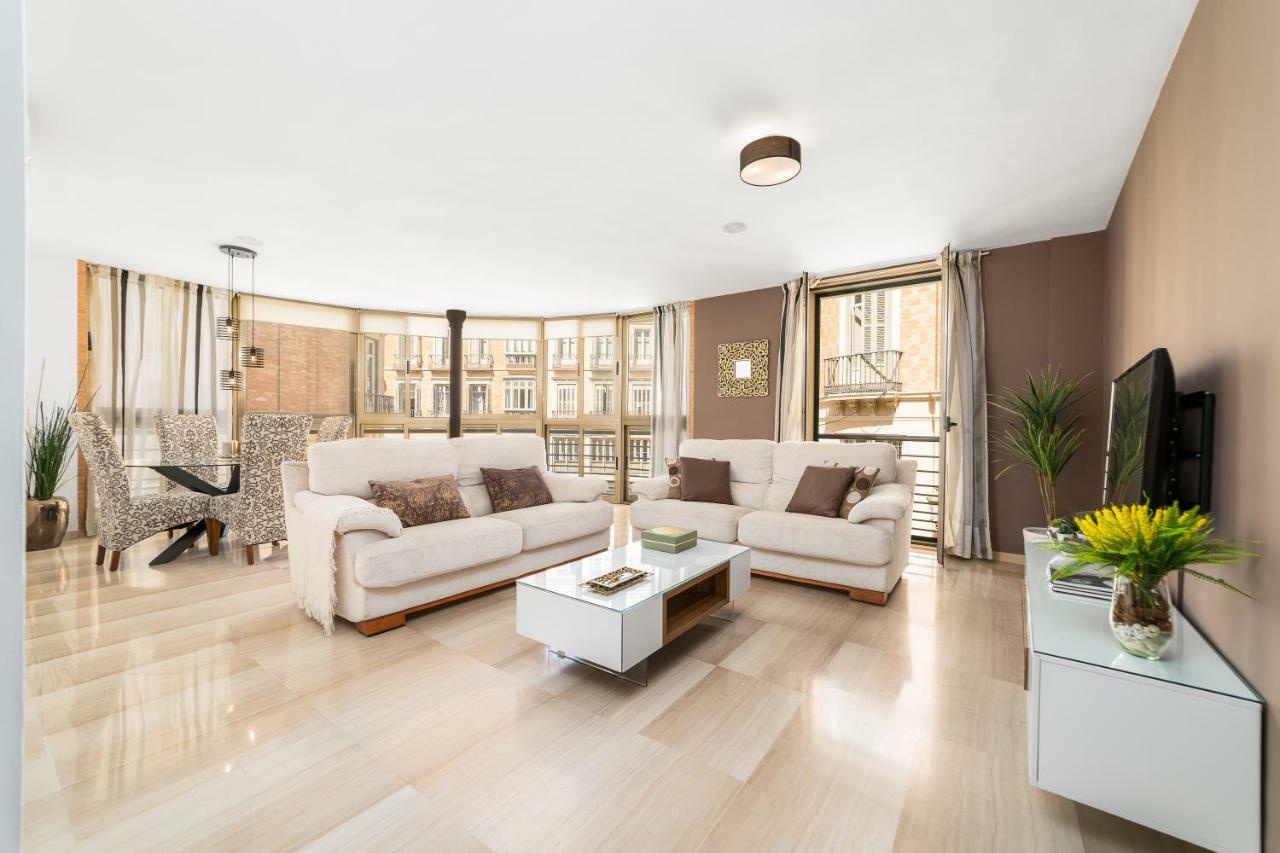 Iloftmalaga Larios-Strachan Экстерьер фото