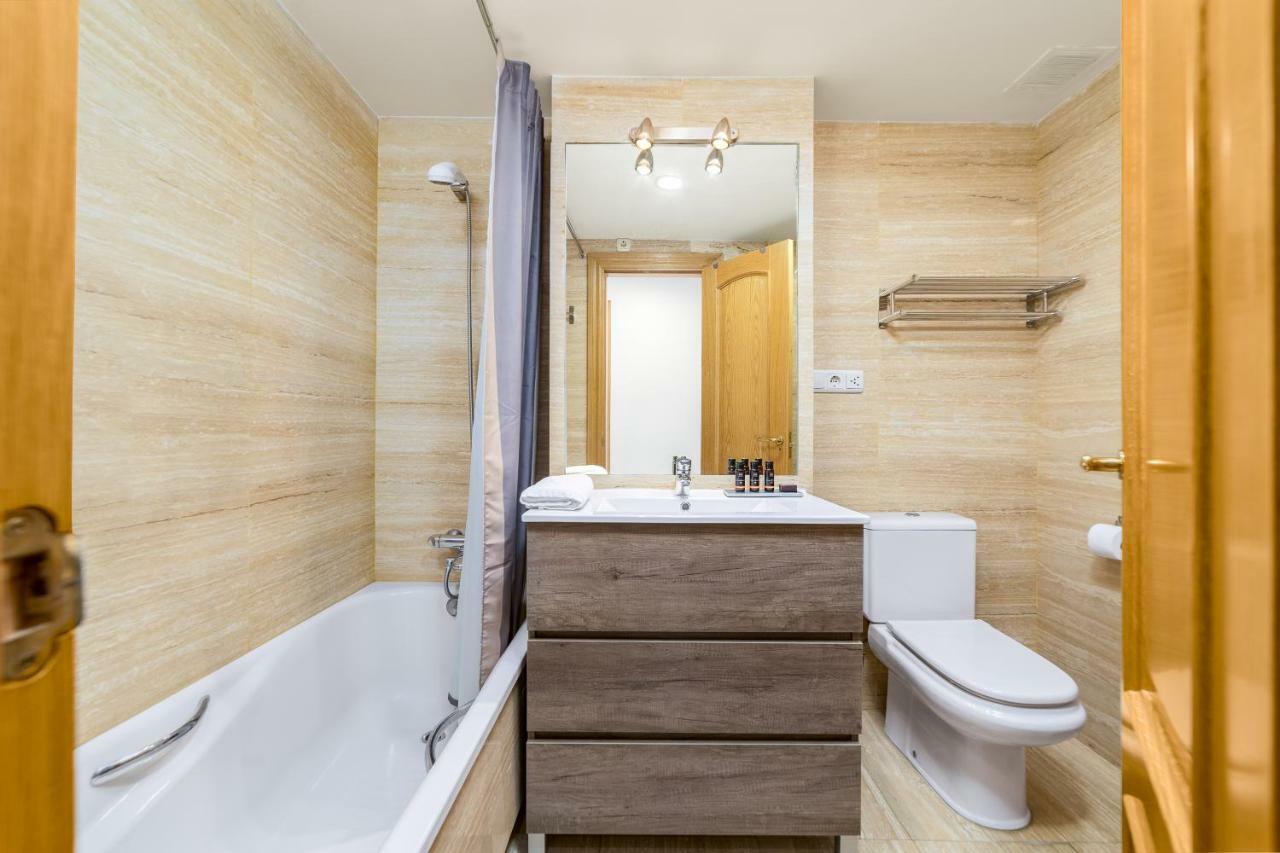 Iloftmalaga Larios-Strachan Экстерьер фото