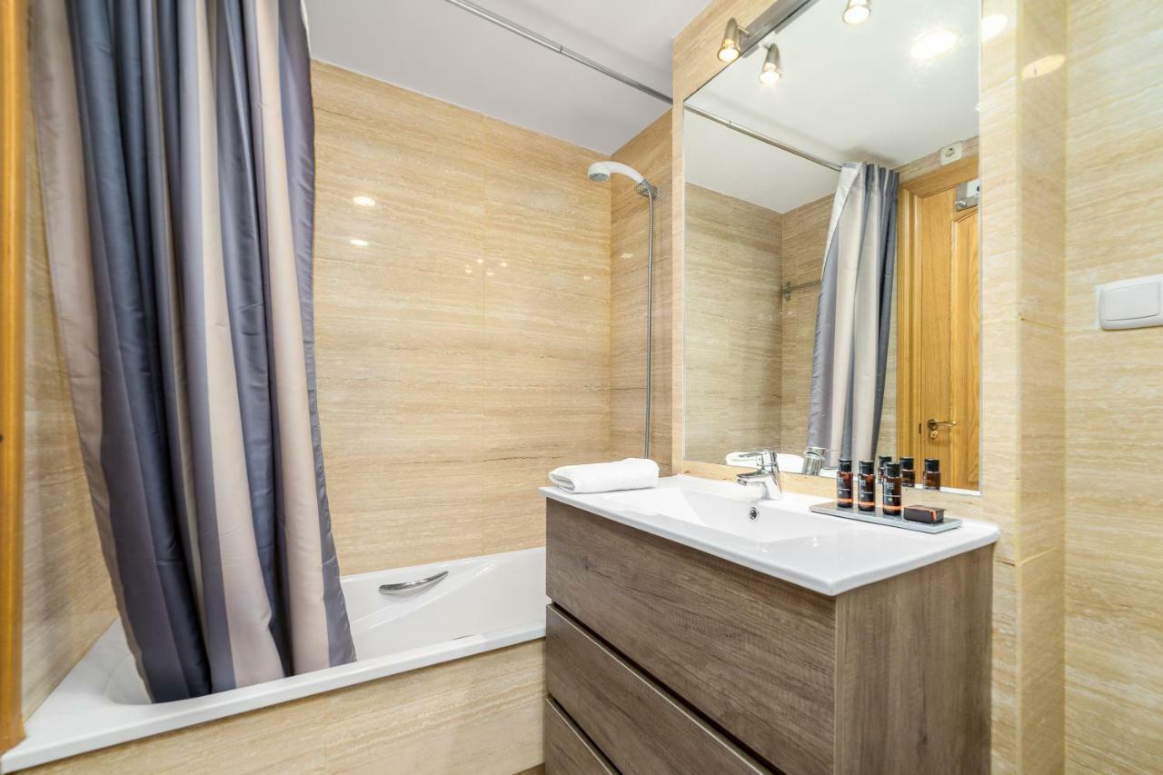 Iloftmalaga Larios-Strachan Экстерьер фото