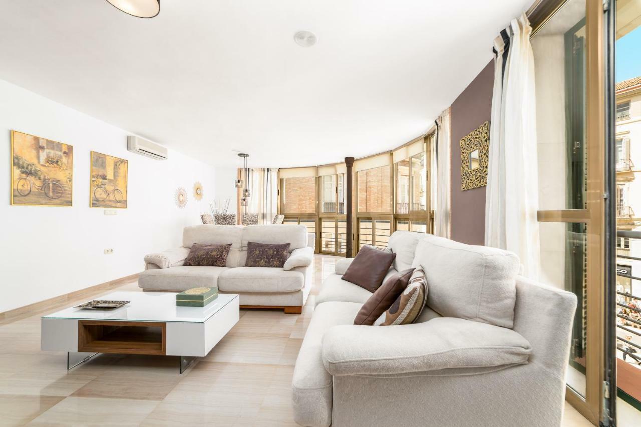 Iloftmalaga Larios-Strachan Экстерьер фото