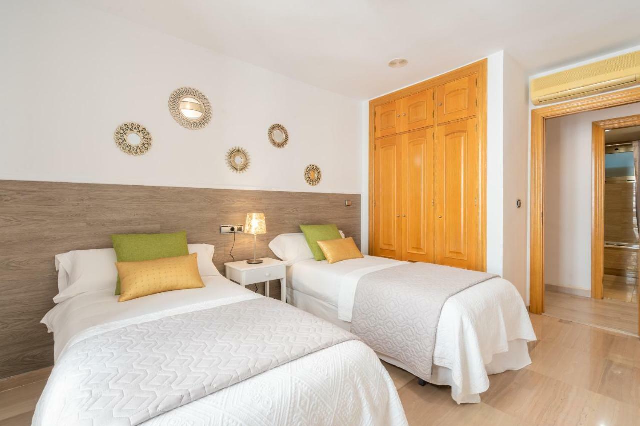 Iloftmalaga Larios-Strachan Экстерьер фото